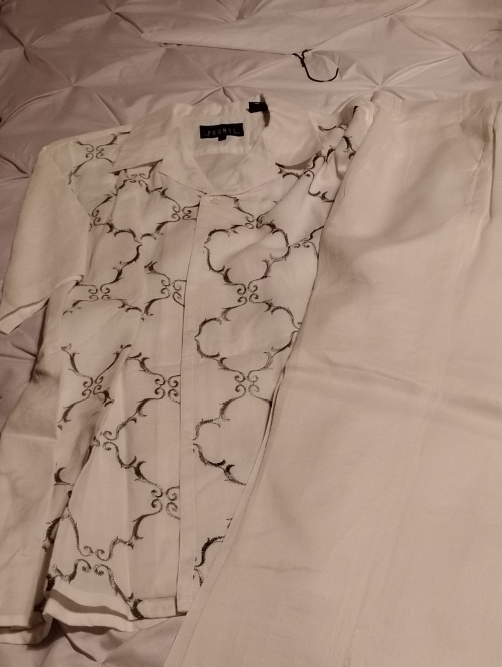 Men's White Patterned Shirt - Elegant Crew Neck
